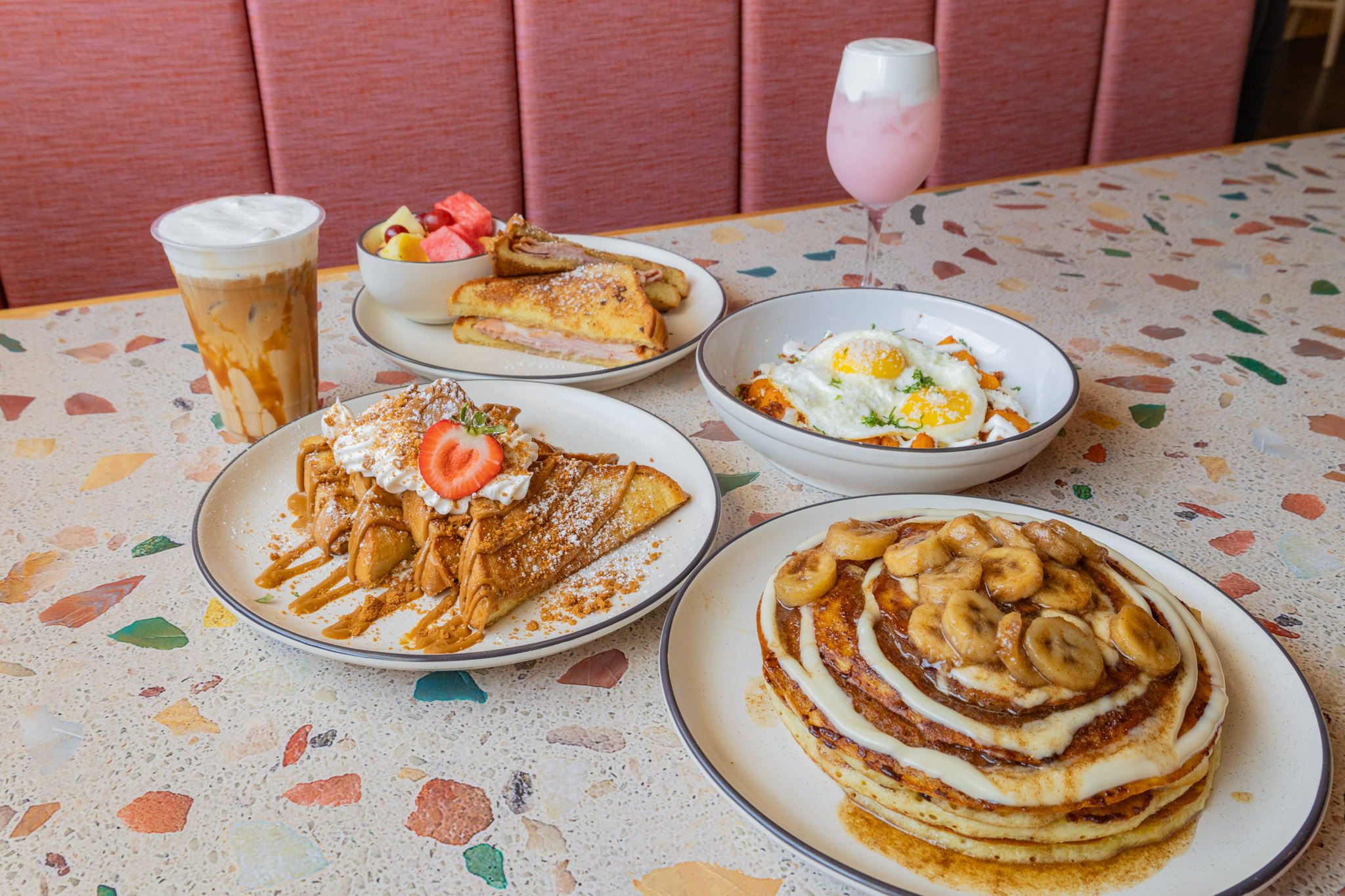 September brunch features including pancakes, French toast, a breakfast bowl, and seasonal drinks